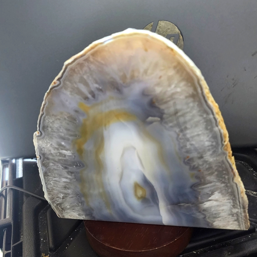 The Janise Polished Quartz Agate beautiful heated Boulder with light stand